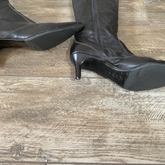 Jcrew Leather Pointed toe boots - Picture 3 of 5
